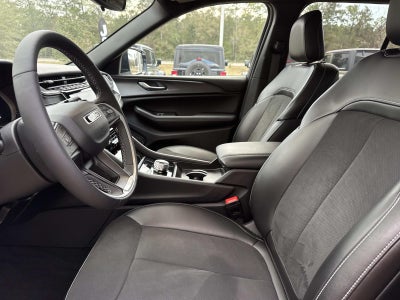 2024 Jeep Grand Cherokee Altitude 4x4