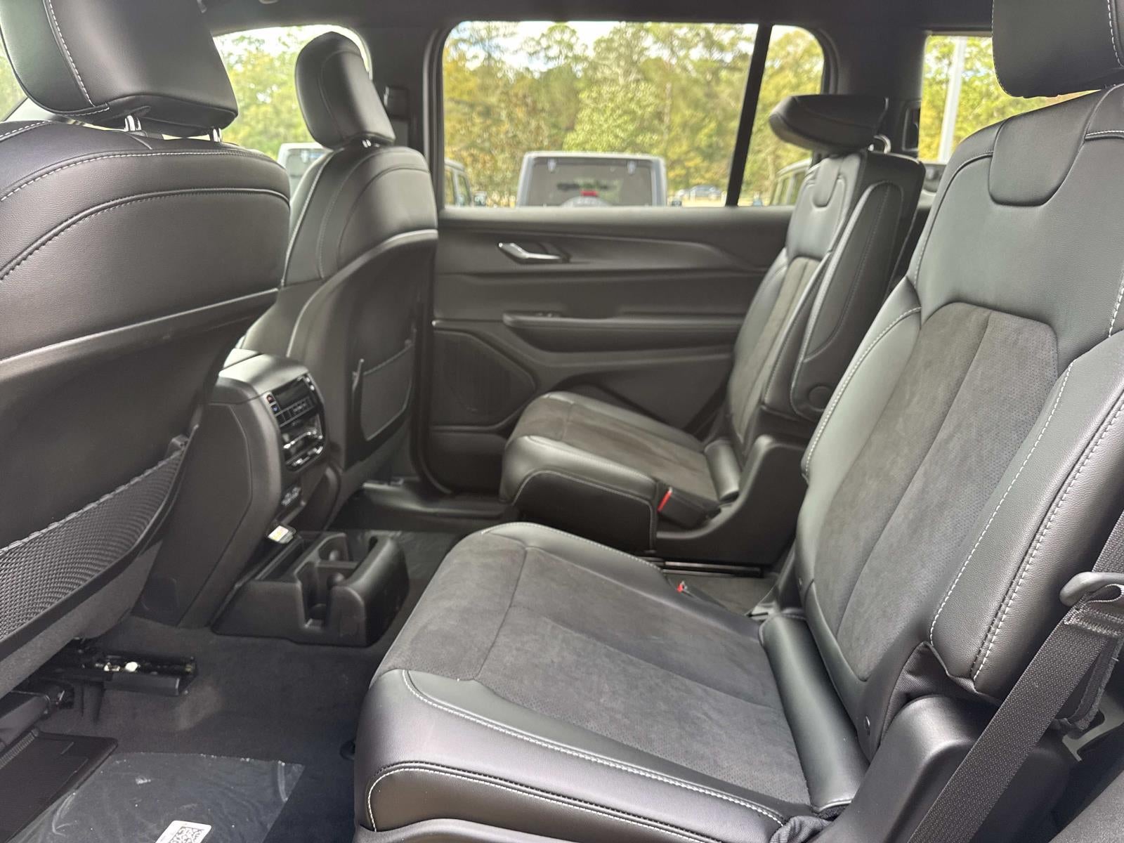 2025 Jeep Grand Cherokee GRAND CHEROKEE L ALTITUDE X 4X2