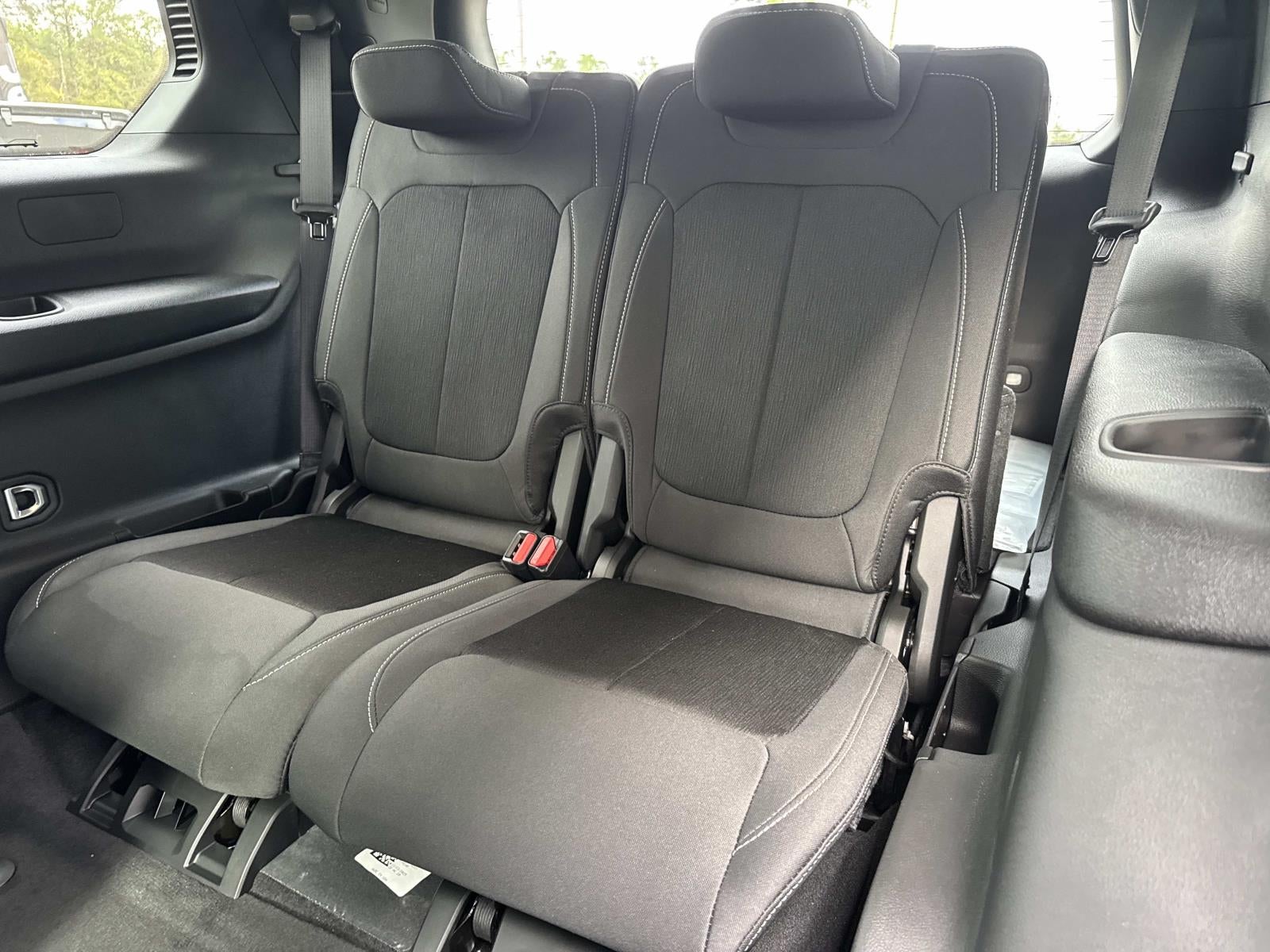 2025 Jeep Grand Cherokee GRAND CHEROKEE L LAREDO X 4X2