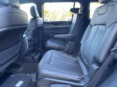 2025 Jeep Grand Cherokee GRAND CHEROKEE L LIMITED 4X2