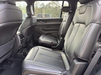 2025 Jeep Grand Cherokee GRAND CHEROKEE L LIMITED 4X2