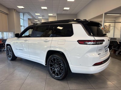 2027 Jeep Grand Cherokee L Summit