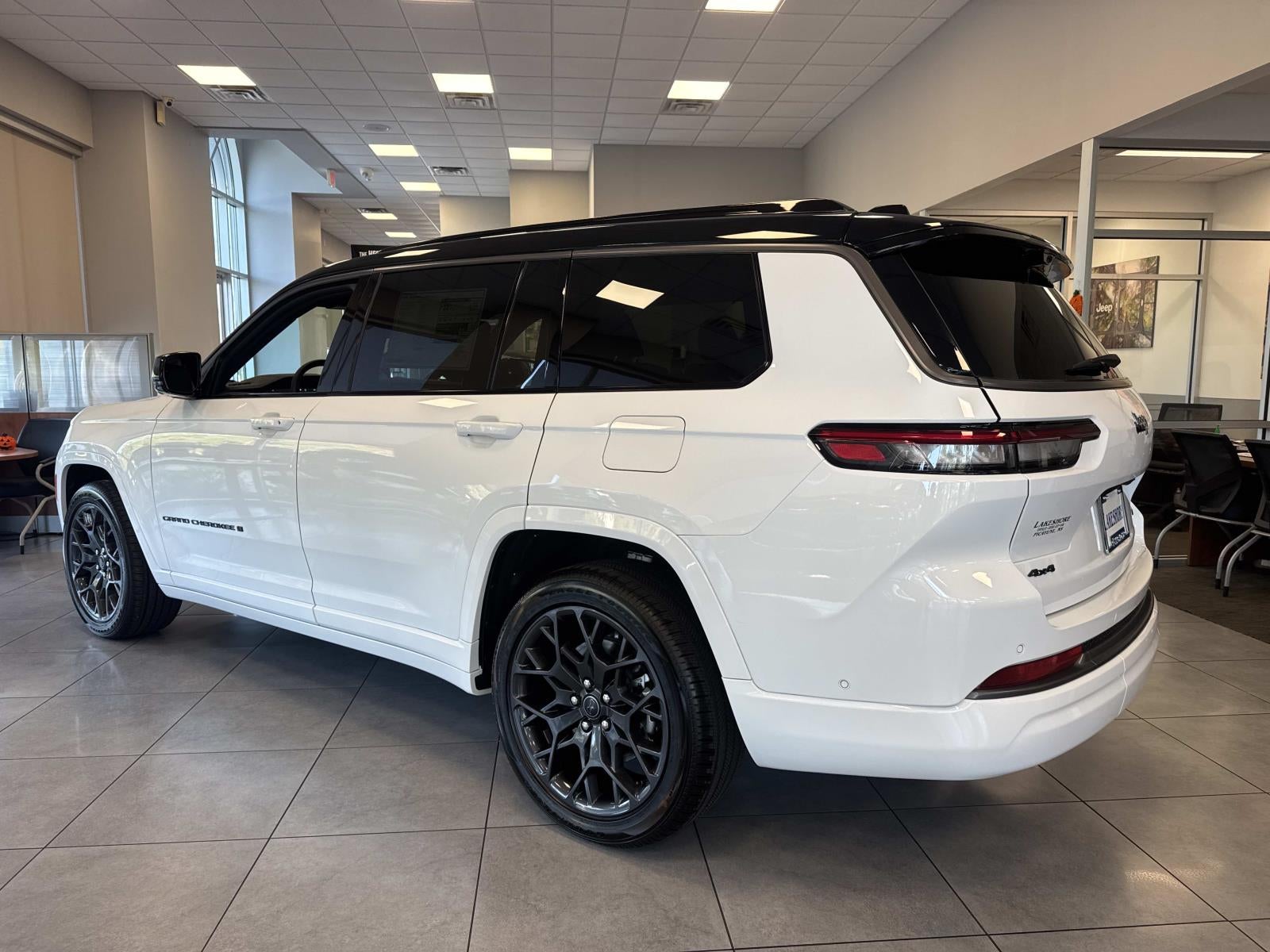 2027 Jeep Grand Cherokee L Summit