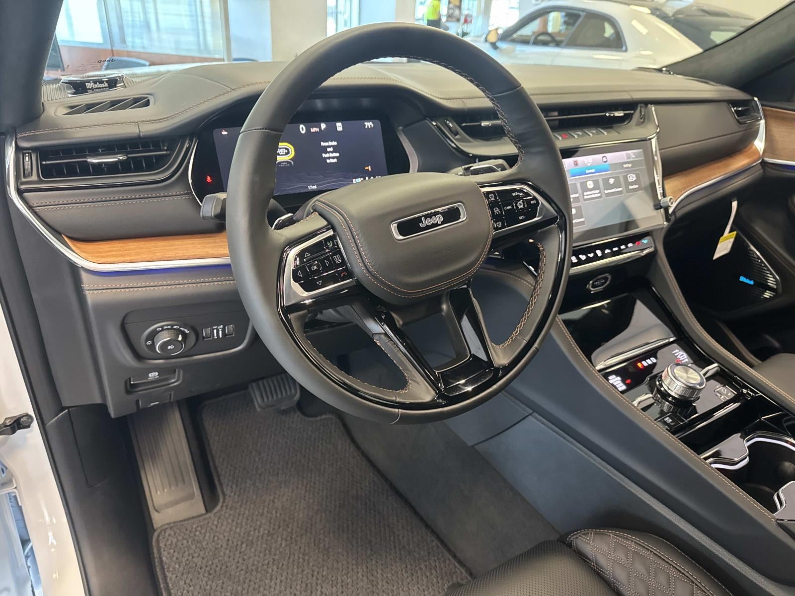 2027 Jeep Grand Cherokee L Summit