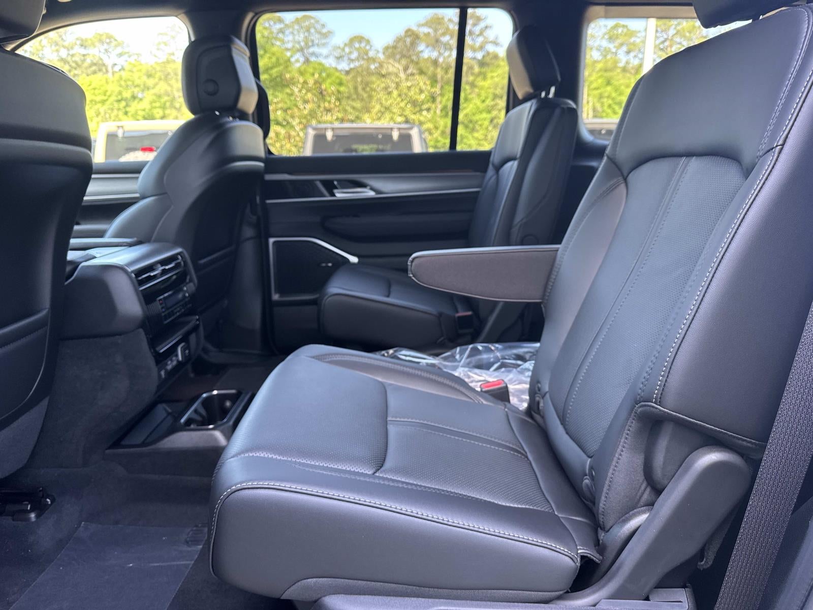 2026 Jeep Grand Wagoneer GRAND WAGONEER 4X2