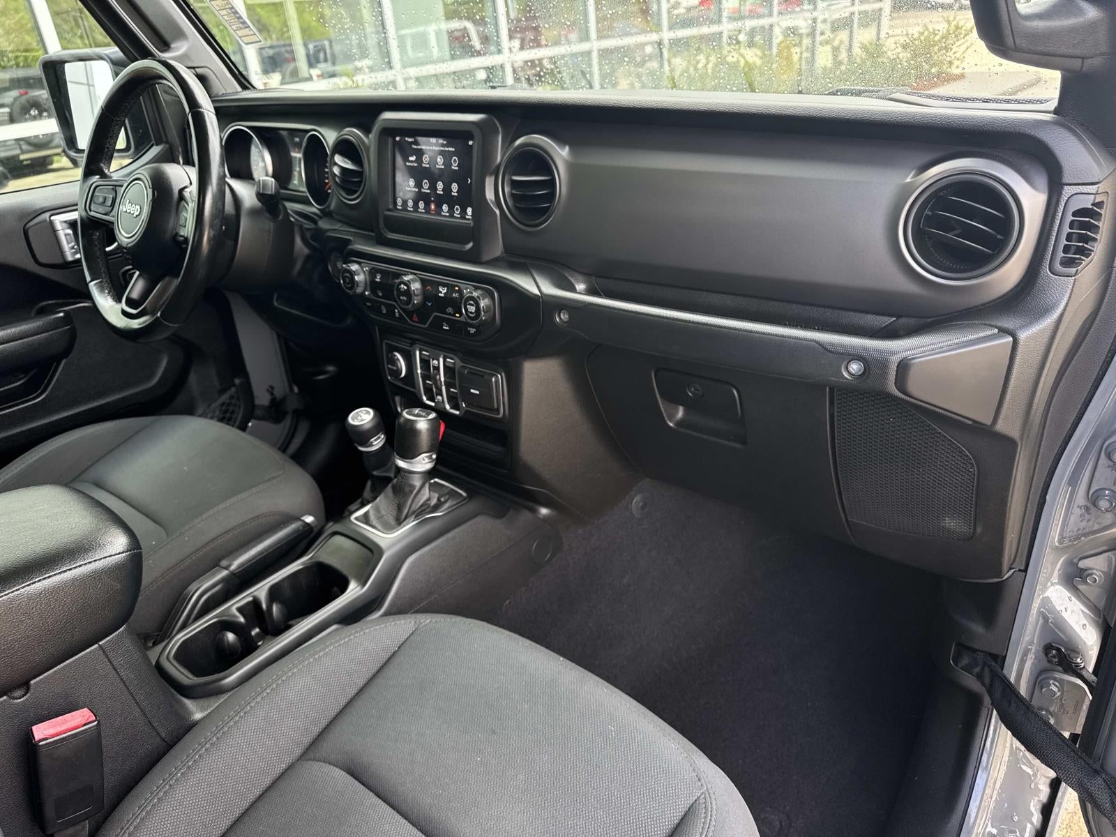 2022 Jeep Gladiator Willys 4x4