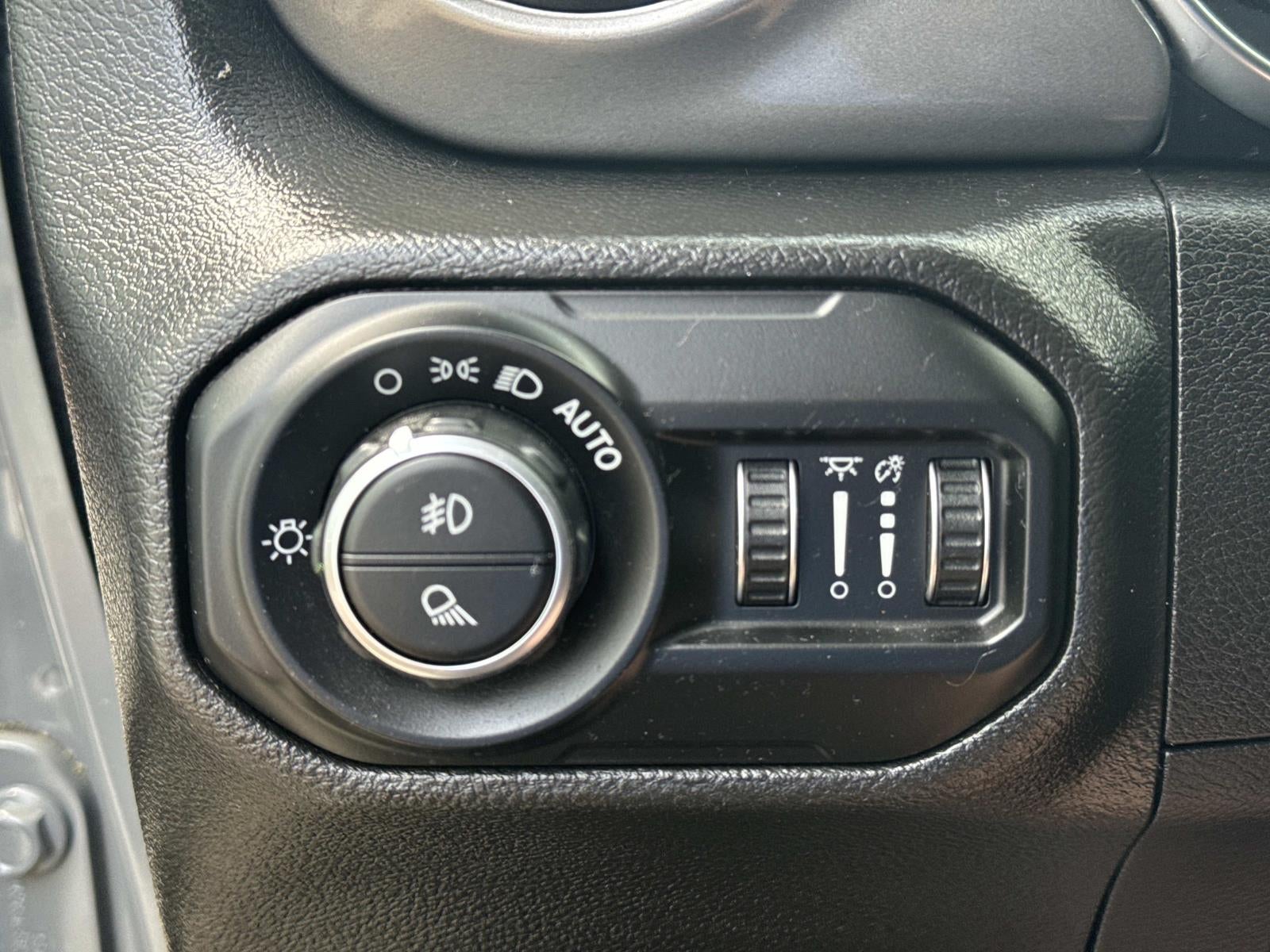 2022 Jeep Gladiator Willys 4x4