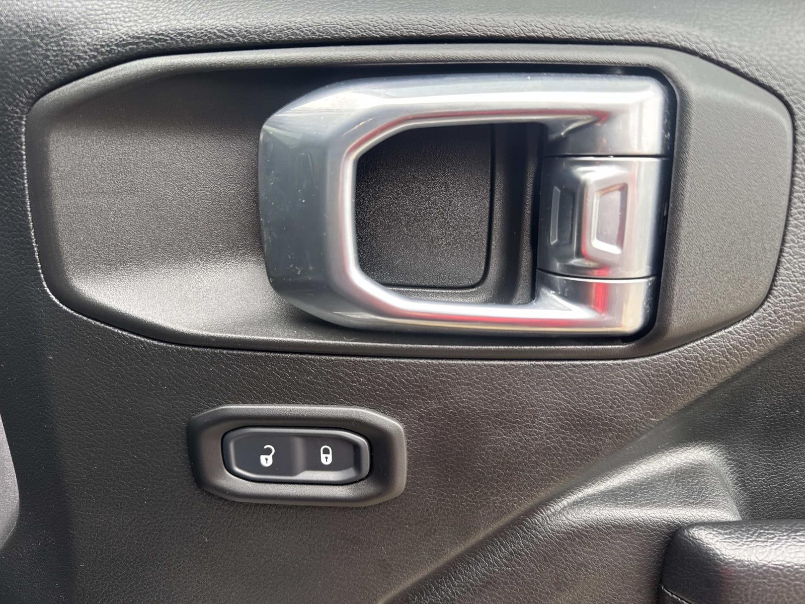 2021 Jeep Gladiator Sport S 4x4