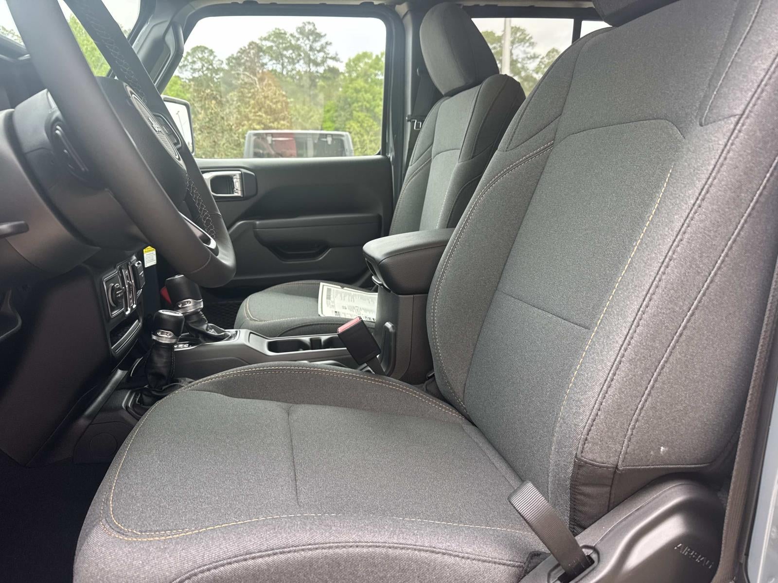 2026 Jeep Gladiator GLADIATOR SPORT S 4X4