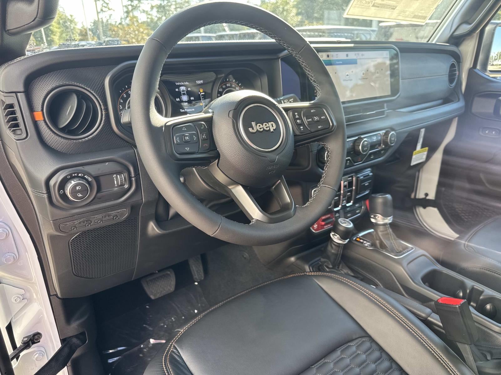 2025 Jeep Gladiator GLADIATOR MOJAVE 4X4