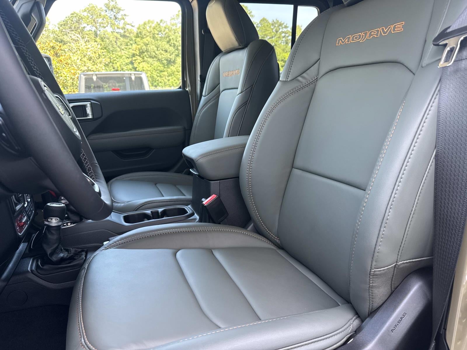2026 Jeep Gladiator GLADIATOR MOJAVE X 4X4