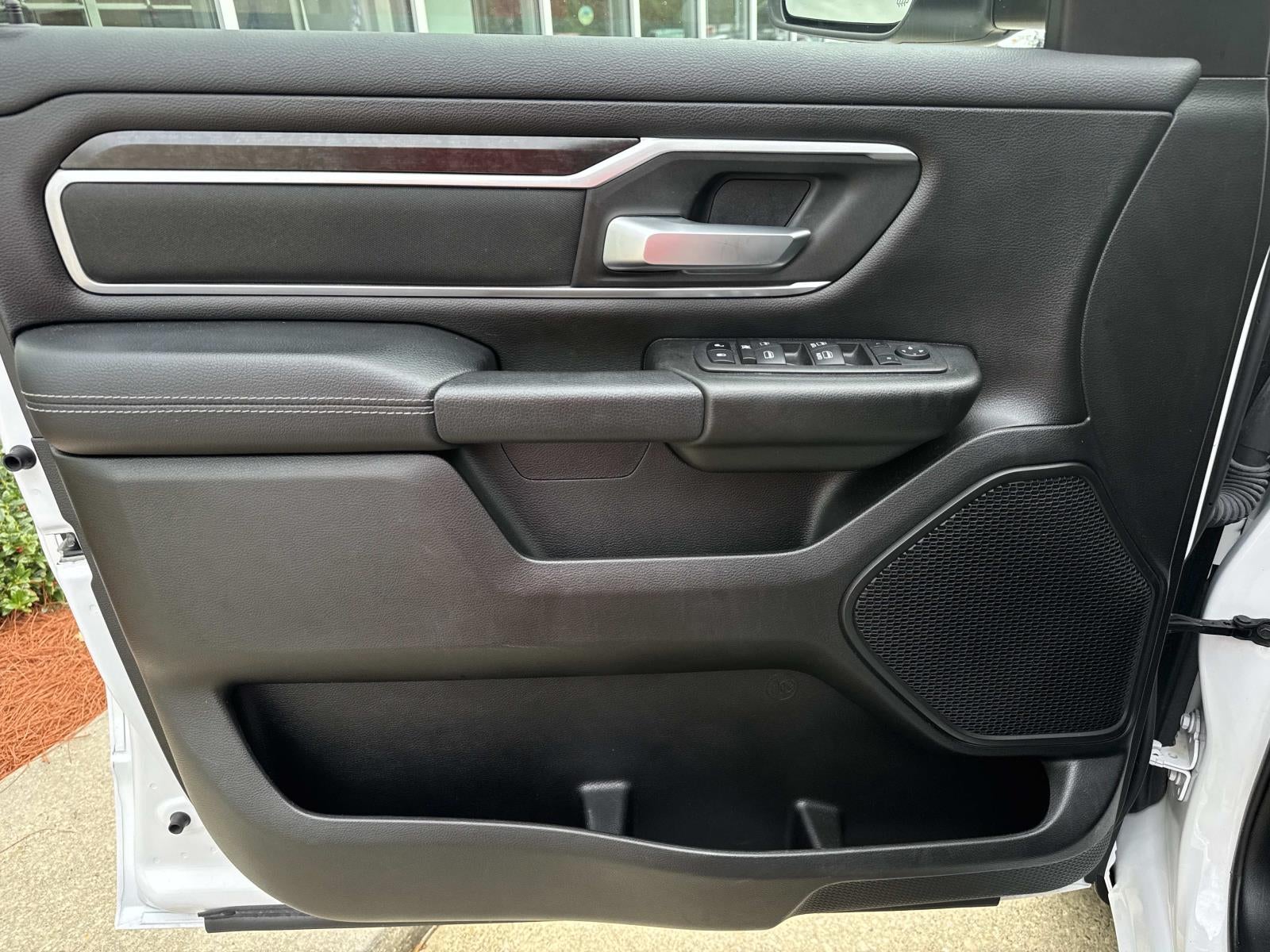 2023 RAM 1500 Big Horn Crew Cab 4x2 5'7' Box