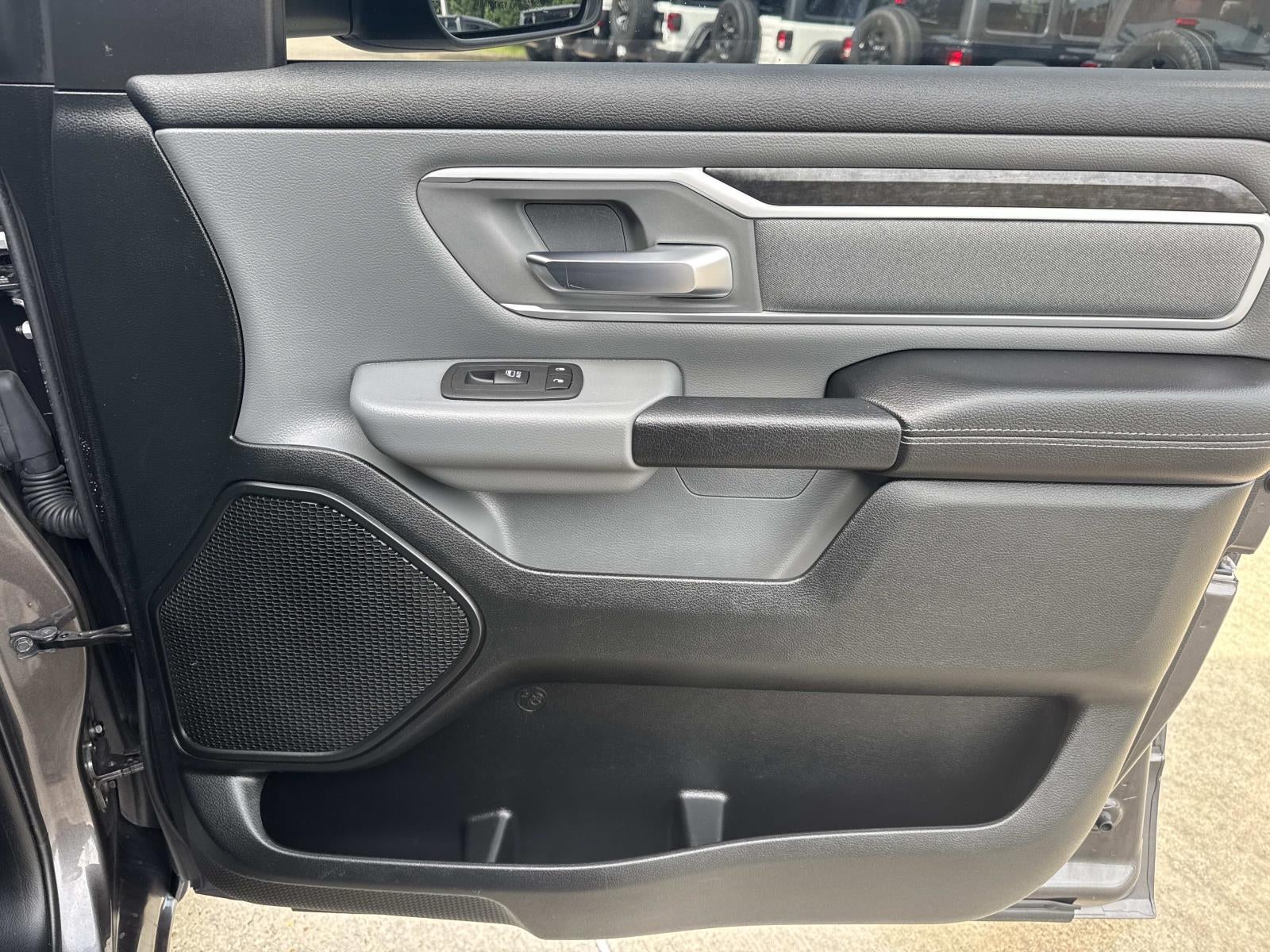 2020 RAM 1500 Big Horn Crew Cab 4x2 5'7' Box