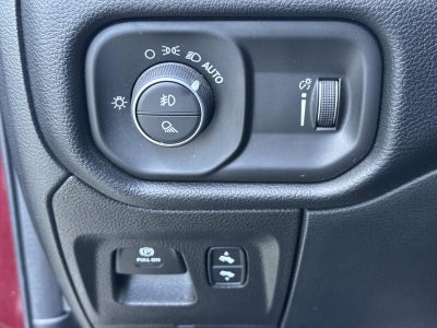 2021 RAM 1500 Big Horn Crew Cab 4x2 5'7' Box