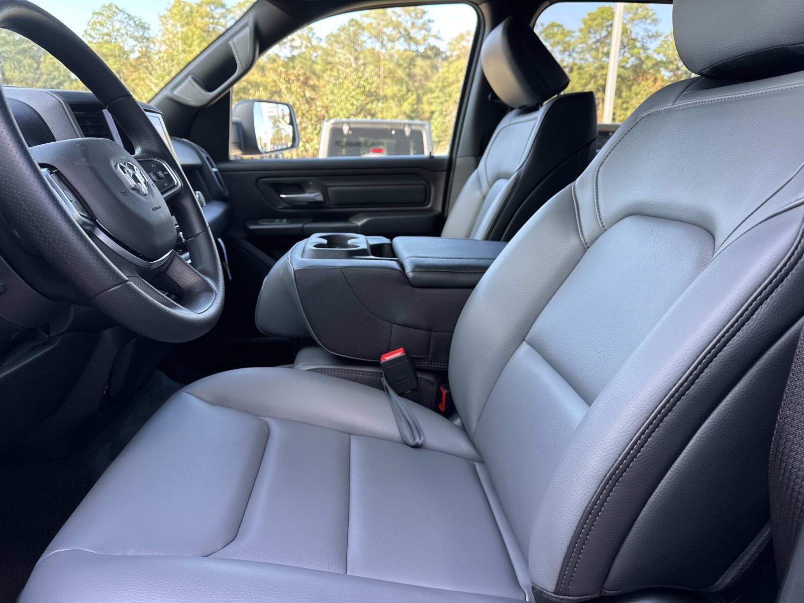 2026 RAM Ram 1500 RAM 1500 TRADESMAN CREW CAB 4X2 5'7' BOX