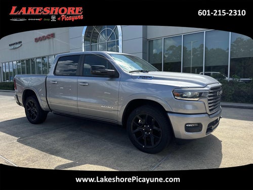 2025 RAM Ram 1500 RAM 1500 LARAMIE CREW CAB 4X2 5'7' BOX