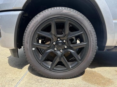 2025 RAM Ram 1500 RAM 1500 LARAMIE CREW CAB 4X2 5'7' BOX