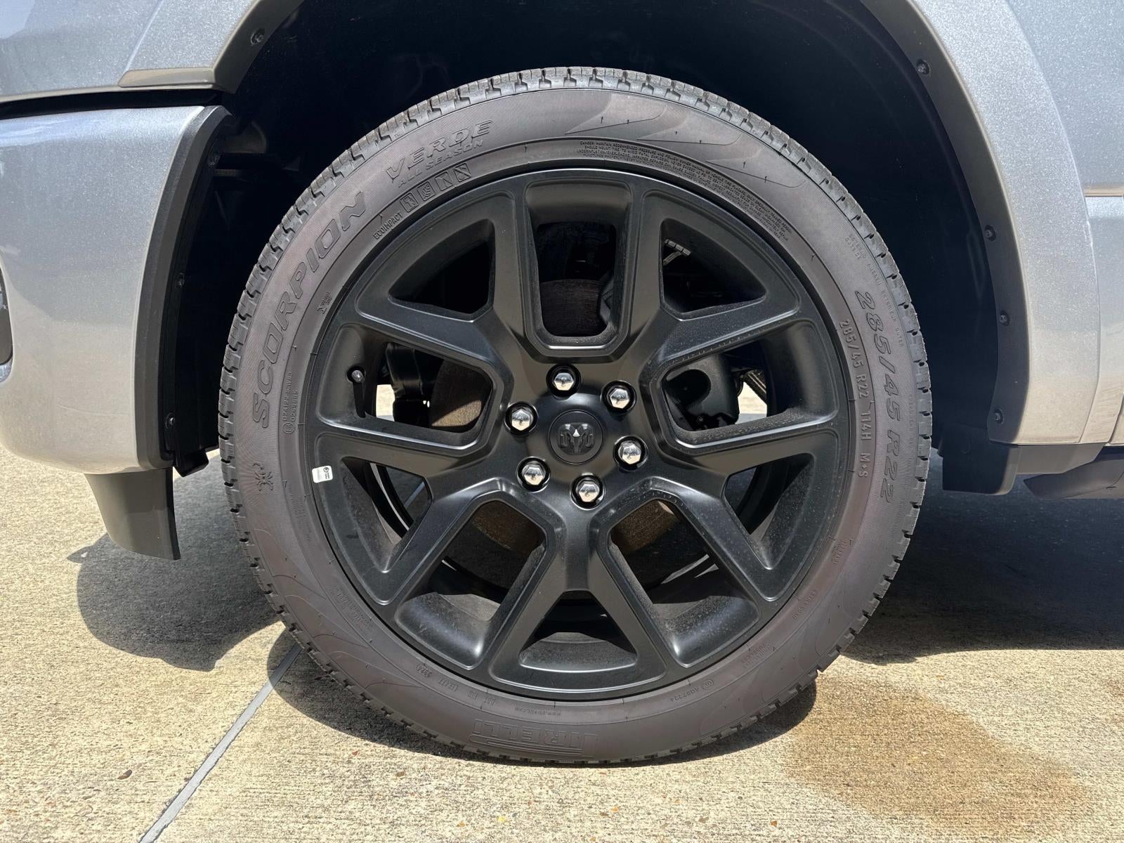 2025 RAM Ram 1500 RAM 1500 LARAMIE CREW CAB 4X2 5'7' BOX