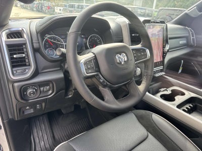 2026 RAM Ram 1500 RAM 1500 LARAMIE CREW CAB 4X2 5'7' BOX