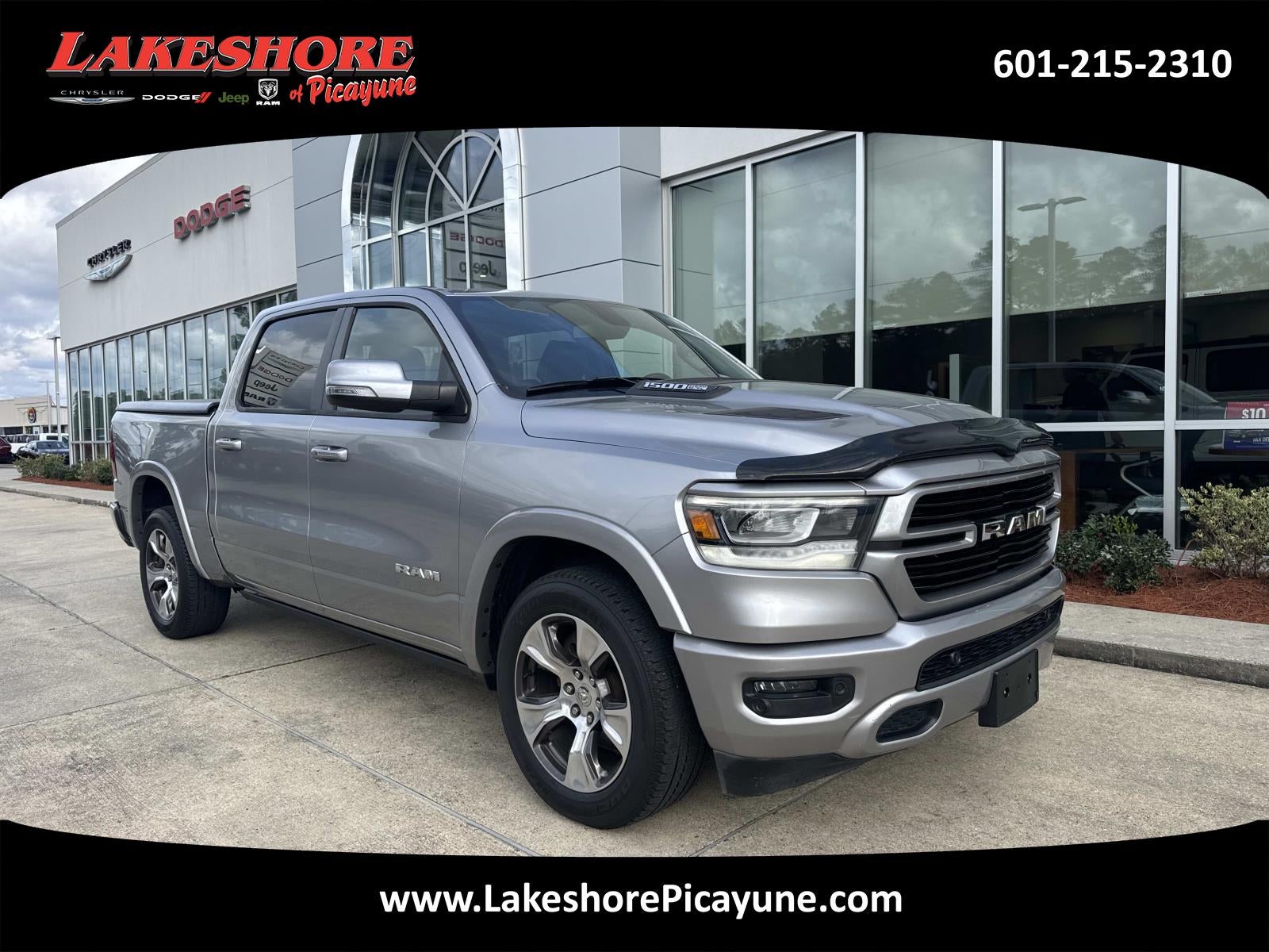 2019 RAM 1500 Laramie Crew Cab 4x2 5'7' Box