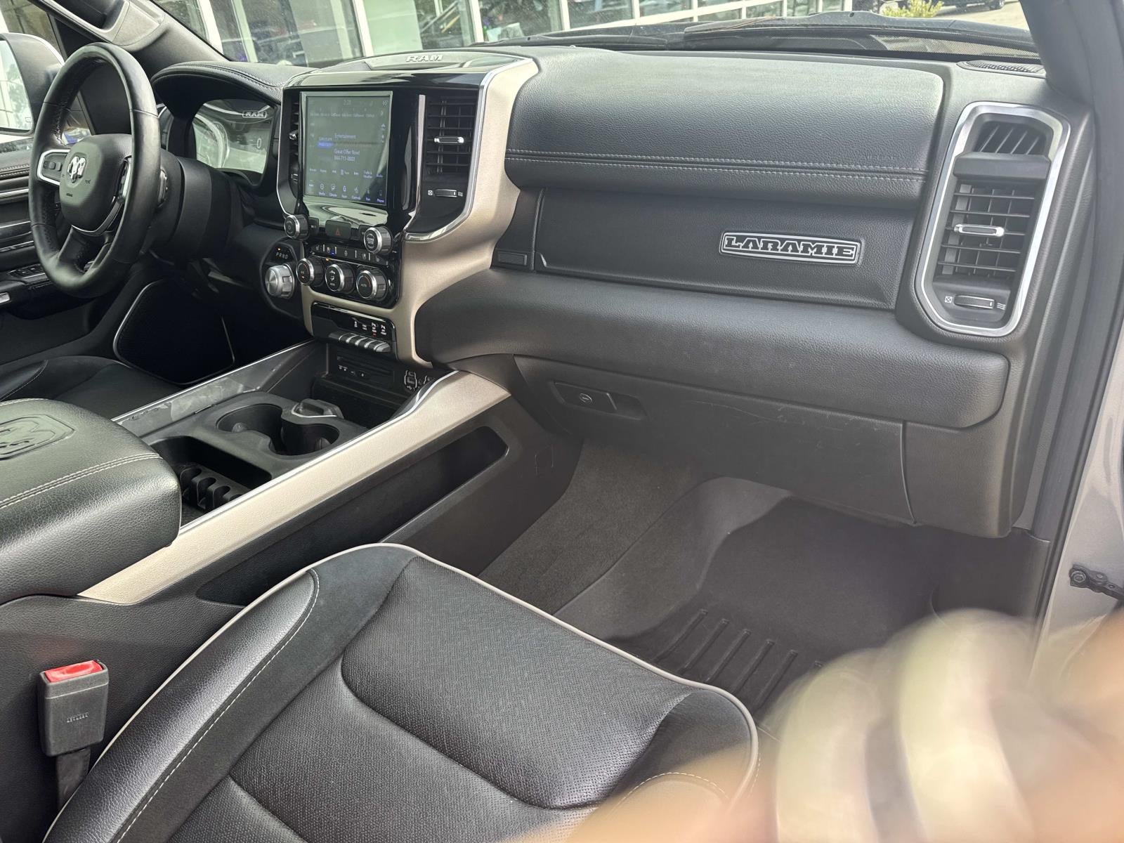 2019 RAM 1500 Laramie Crew Cab 4x2 5'7' Box
