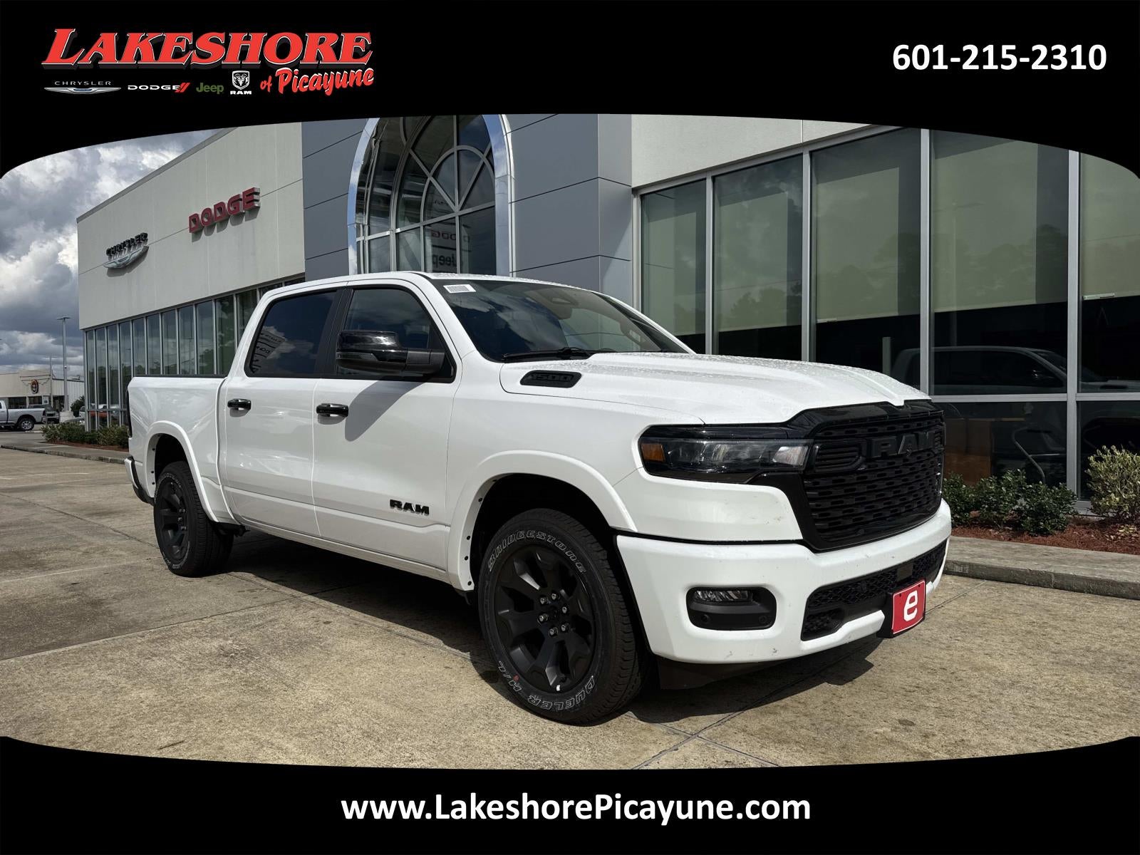 2026 RAM Ram 1500 RAM 1500 LONE STAR CREW CAB 4X4 5'7' BOX
