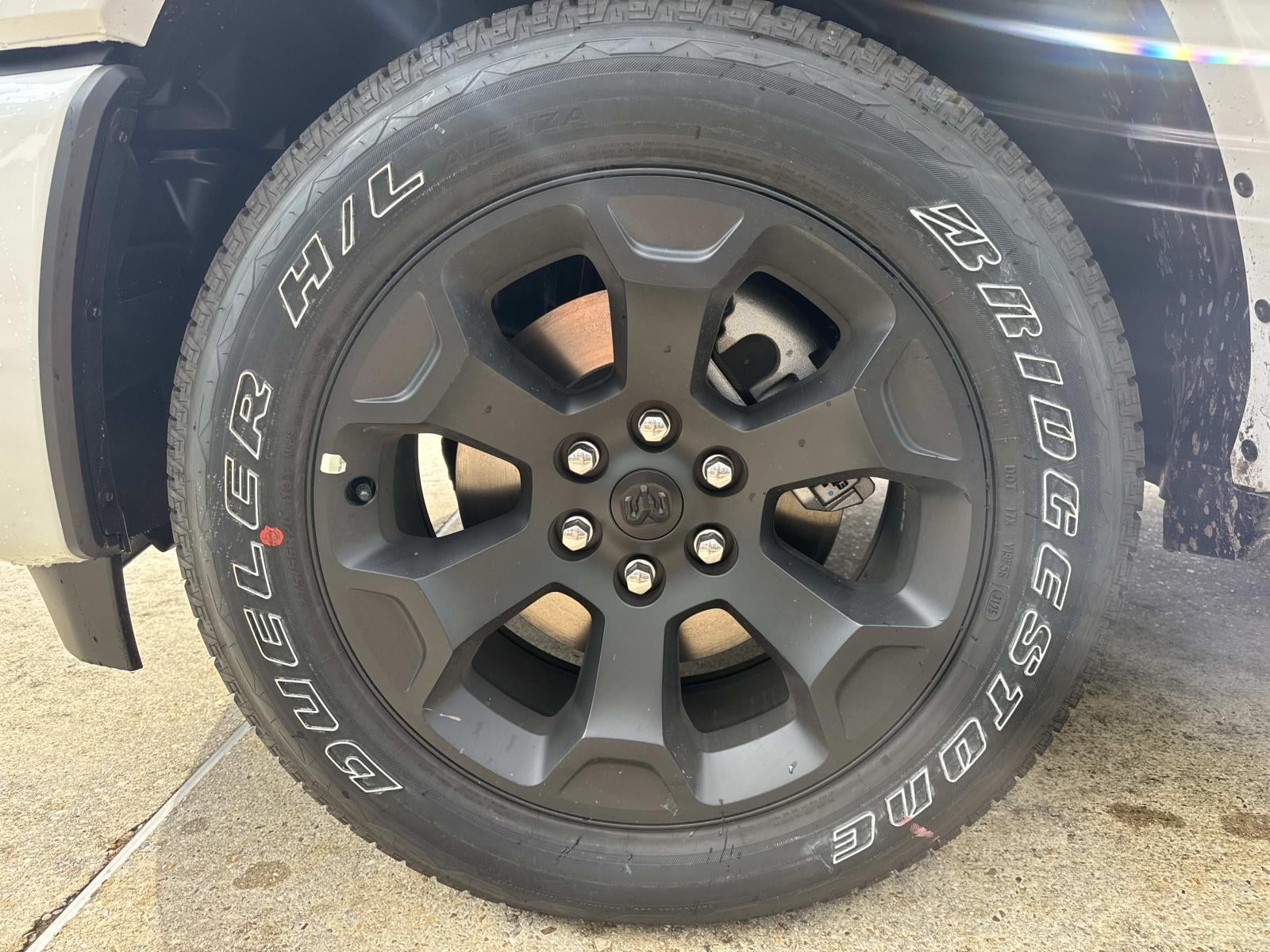 2026 RAM Ram 1500 RAM 1500 LONE STAR CREW CAB 4X4 5'7' BOX