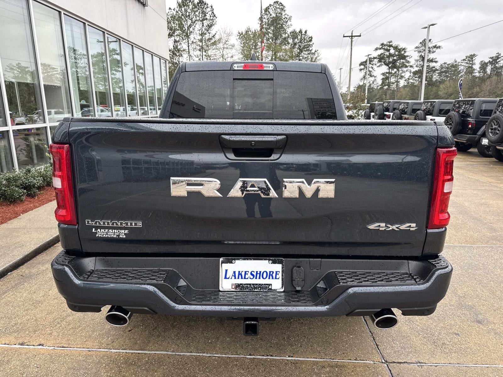 2026 RAM Ram 1500 RAM 1500 LARAMIE CREW CAB 4X4 5'7' BOX