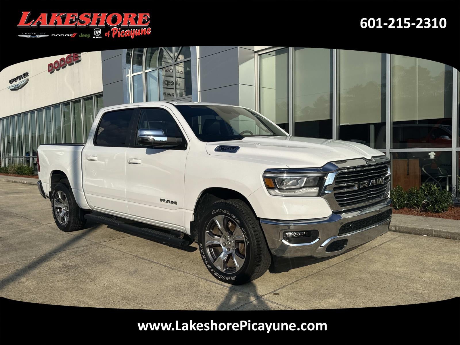 2023 RAM 1500 Laramie Crew Cab 4x4 5'7' Box