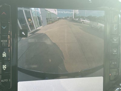 2023 RAM 1500 Laramie Crew Cab 4x4 5'7' Box