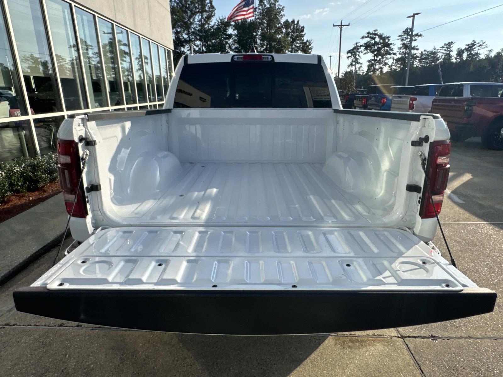 2023 RAM 1500 Laramie Crew Cab 4x4 5'7' Box
