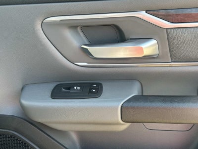 2022 RAM 1500 Big Horn Crew Cab 4x4 6'4' Box