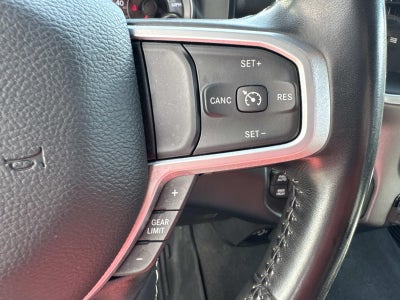 2022 RAM 1500 Big Horn Crew Cab 4x4 6'4' Box