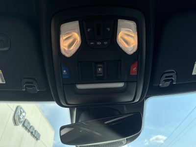 2022 RAM 1500 Big Horn Crew Cab 4x4 6'4' Box