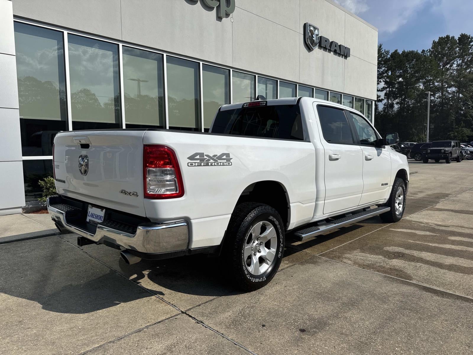 2022 RAM 1500 Big Horn Crew Cab 4x4 6'4' Box