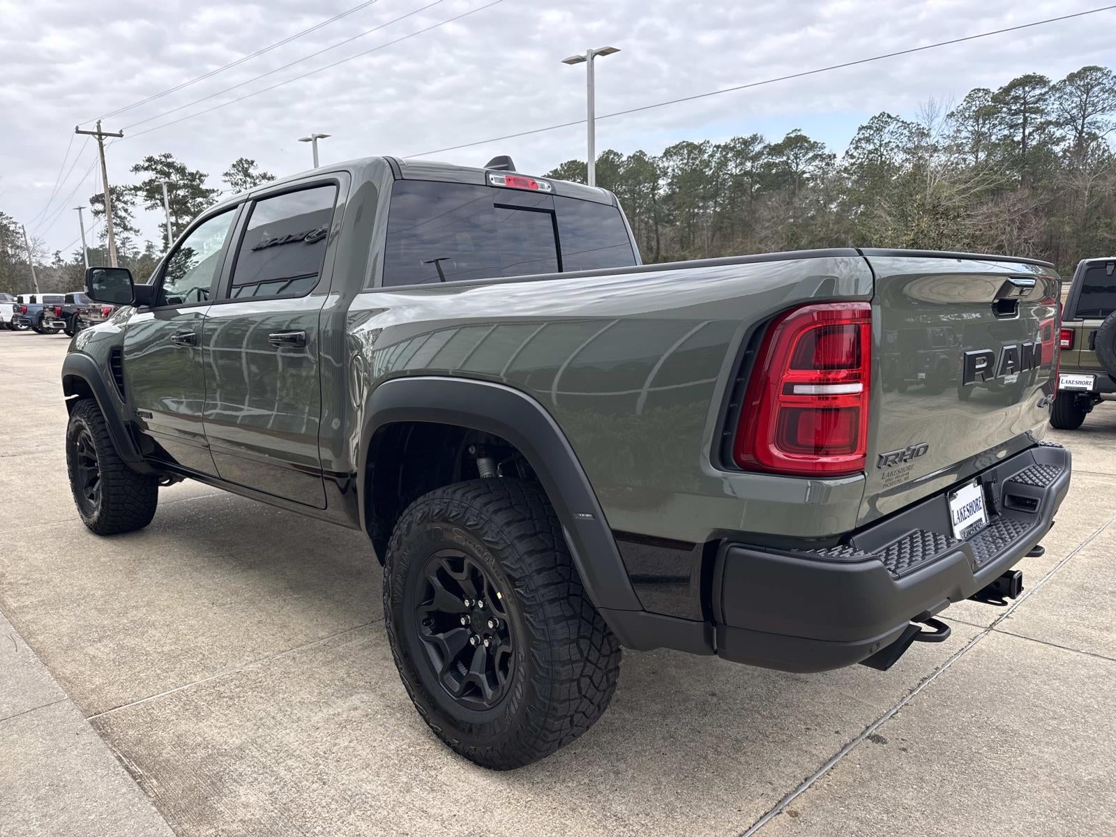 2026 RAM Ram 1500 RAM 1500 RHO CREW CAB 4X4 5'7' BOX