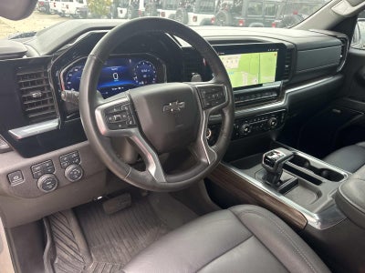 2025 Chevrolet Silverado 1500 4WD Crew Cab Short Bed RST
