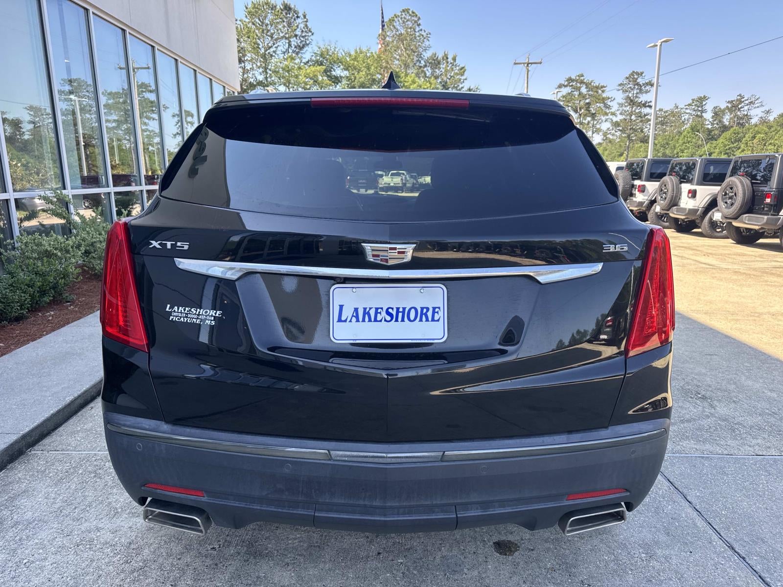 2018 Cadillac XT5 FWD 4dr Luxury