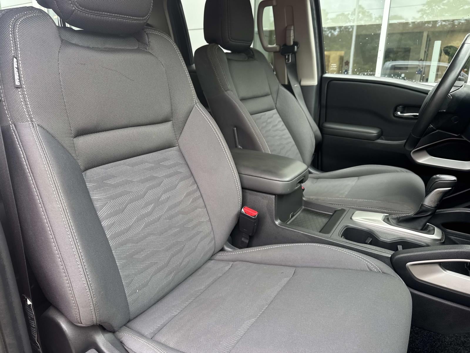 2024 Nissan Frontier Crew Cab SV 4x2
