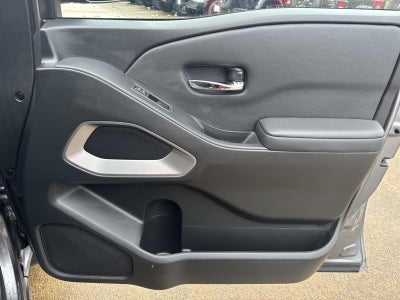 2024 Nissan Frontier Crew Cab SV 4x2
