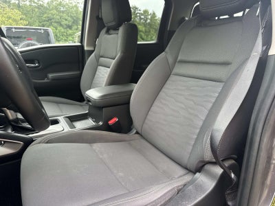 2024 Nissan Frontier Crew Cab SV 4x2