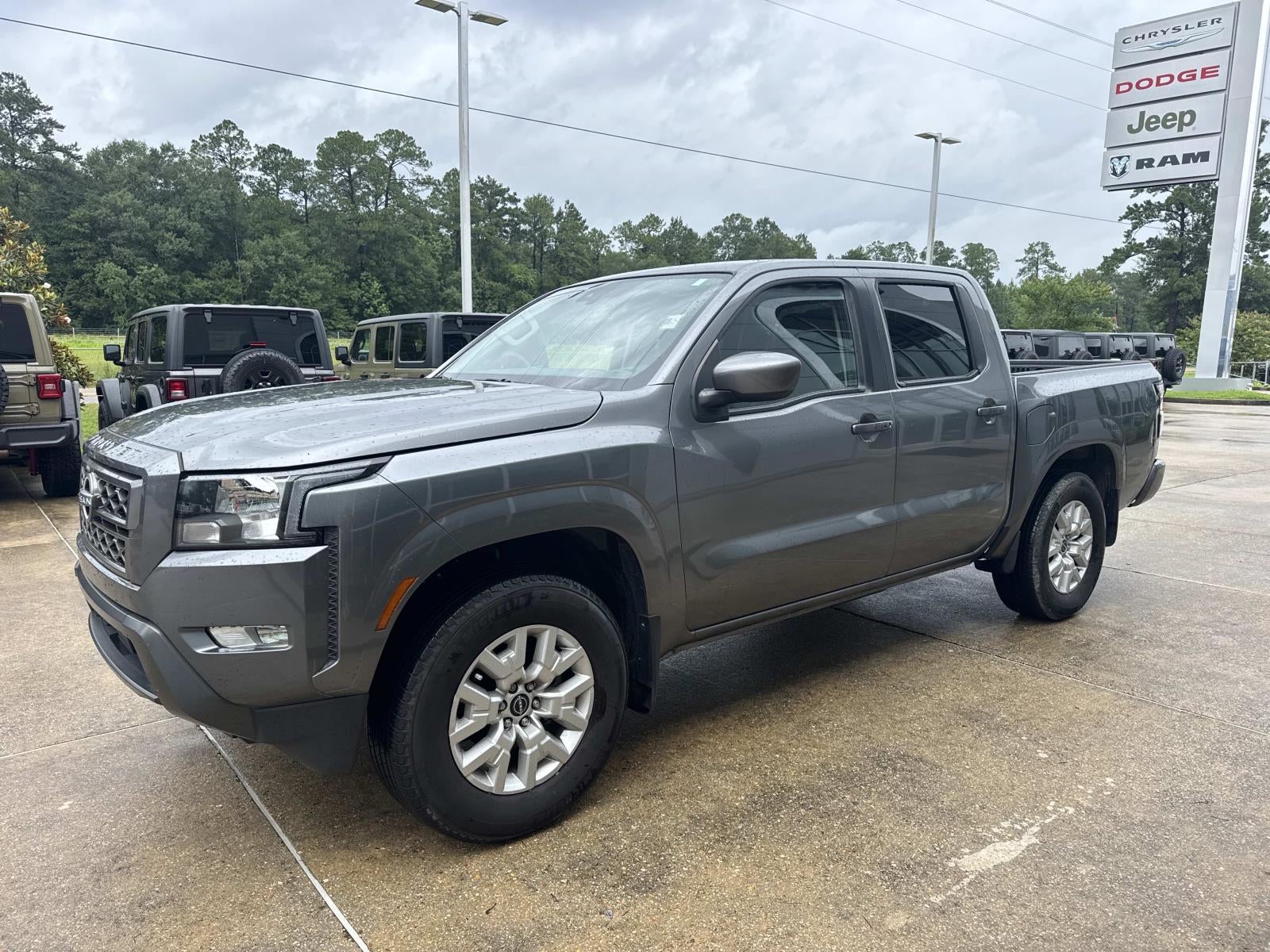 2024 Nissan Frontier Crew Cab SV 4x2