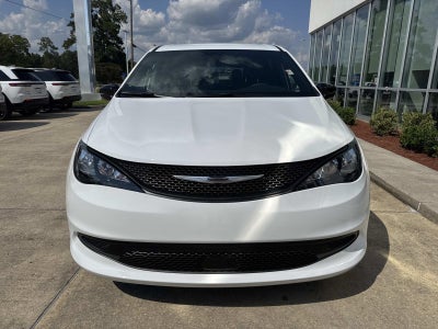 2026 Chrysler Voyager VOYAGER LX