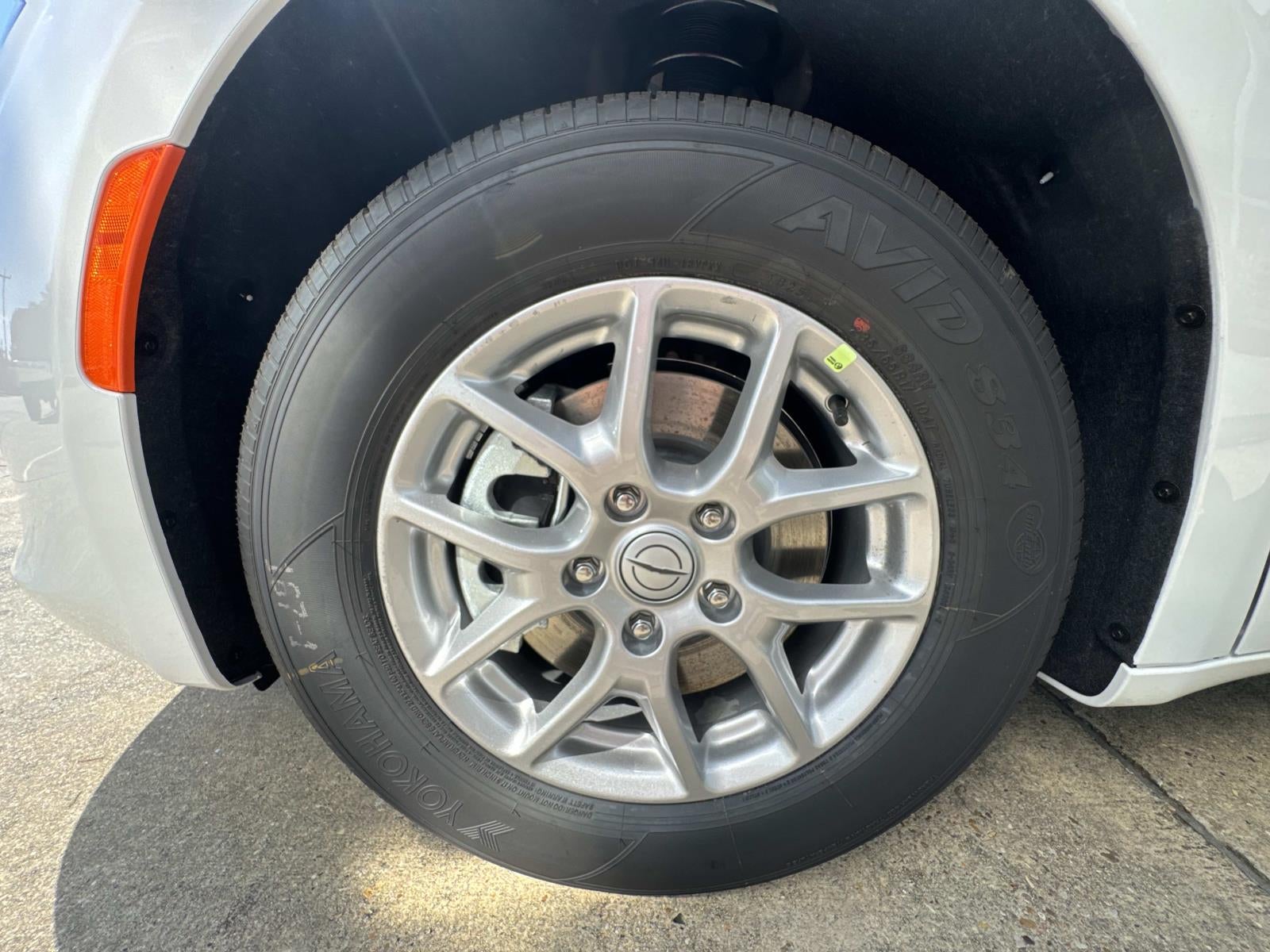 2026 Chrysler Voyager VOYAGER LX