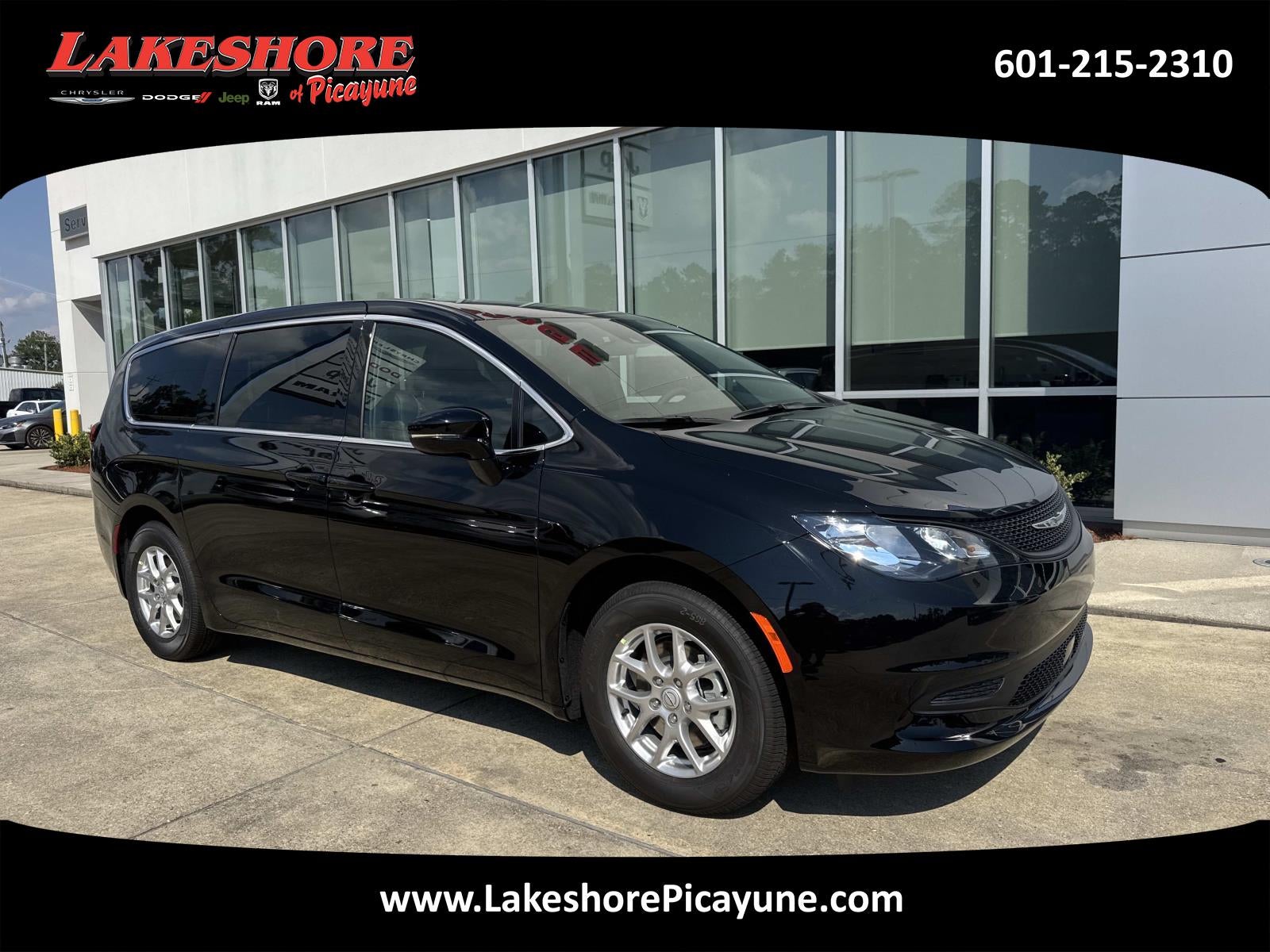 2026 Chrysler Voyager VOYAGER LX