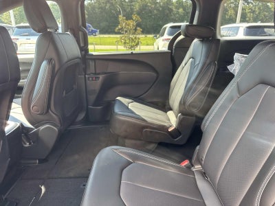 2026 Chrysler Voyager VOYAGER LX