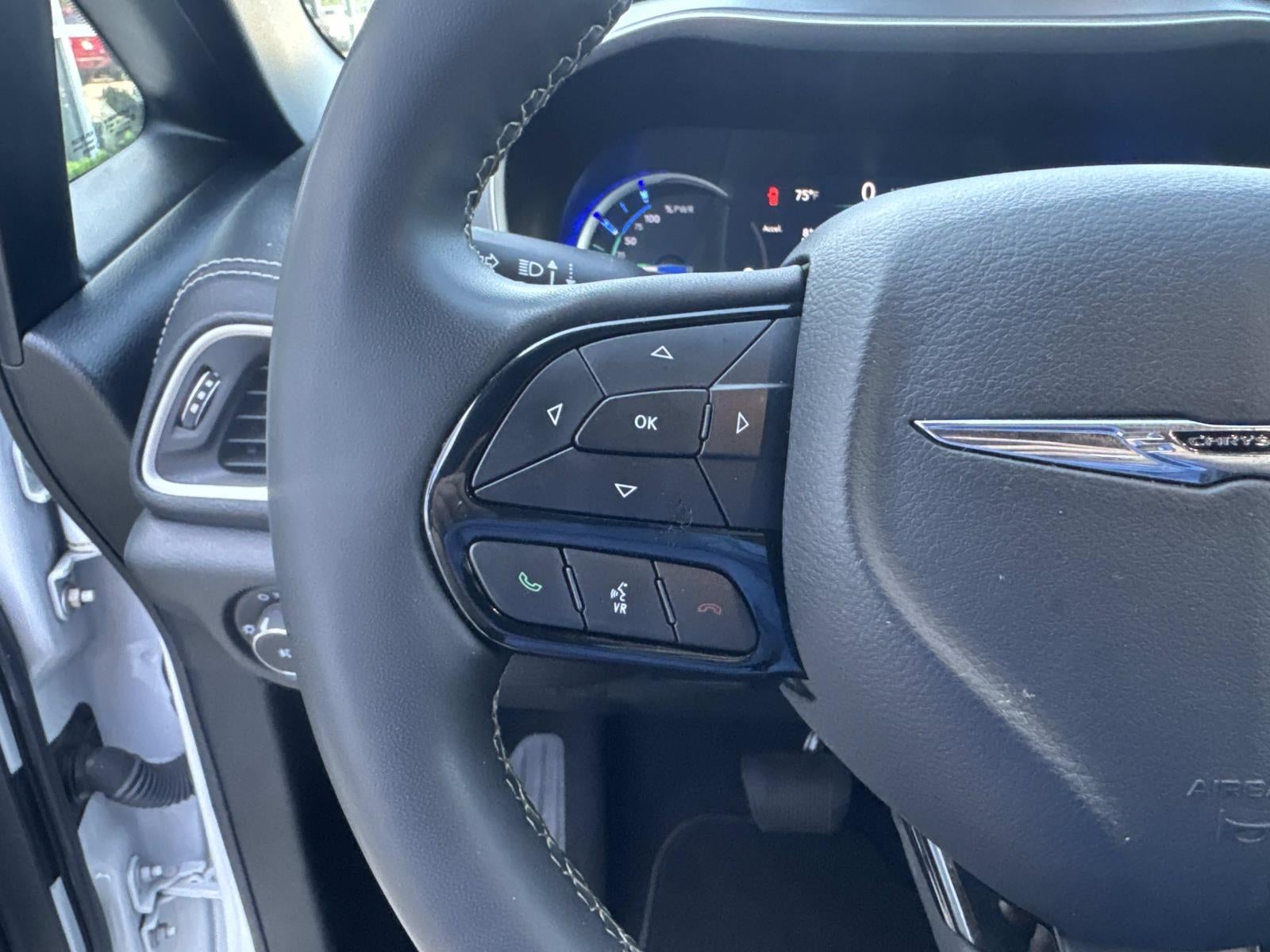 2024 Chrysler Pacifica Hybrid S Appearance Pkg