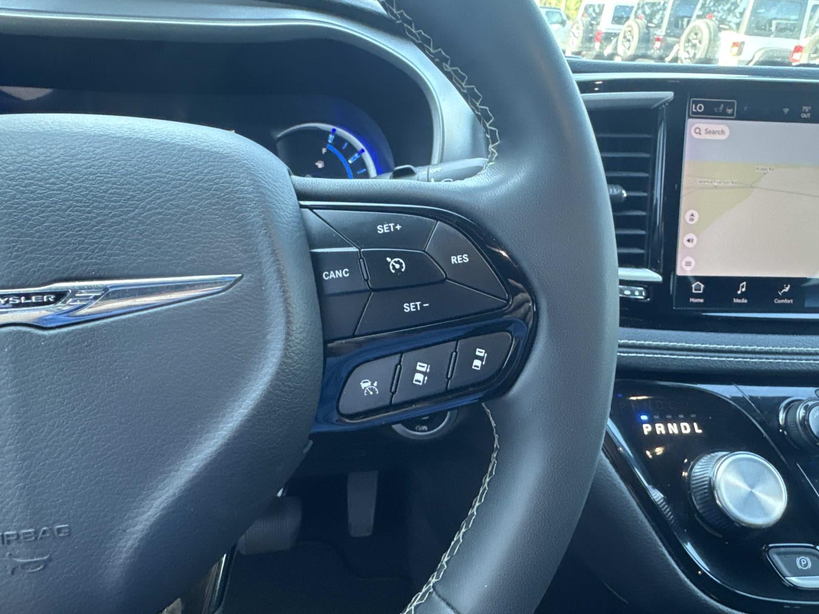 2024 Chrysler Pacifica Hybrid S Appearance Pkg