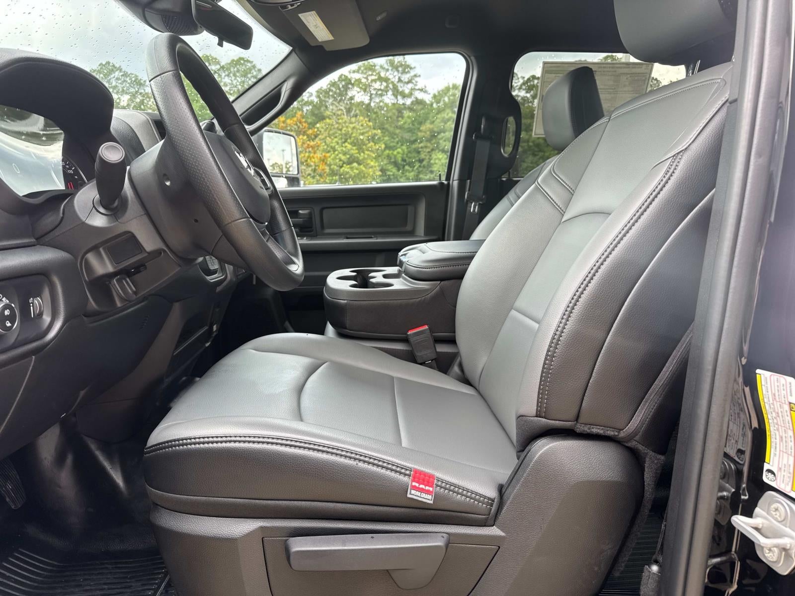 2025 RAM Ram 2500 RAM 2500 TRADESMAN CREW CAB 4X4 6'4' BOX