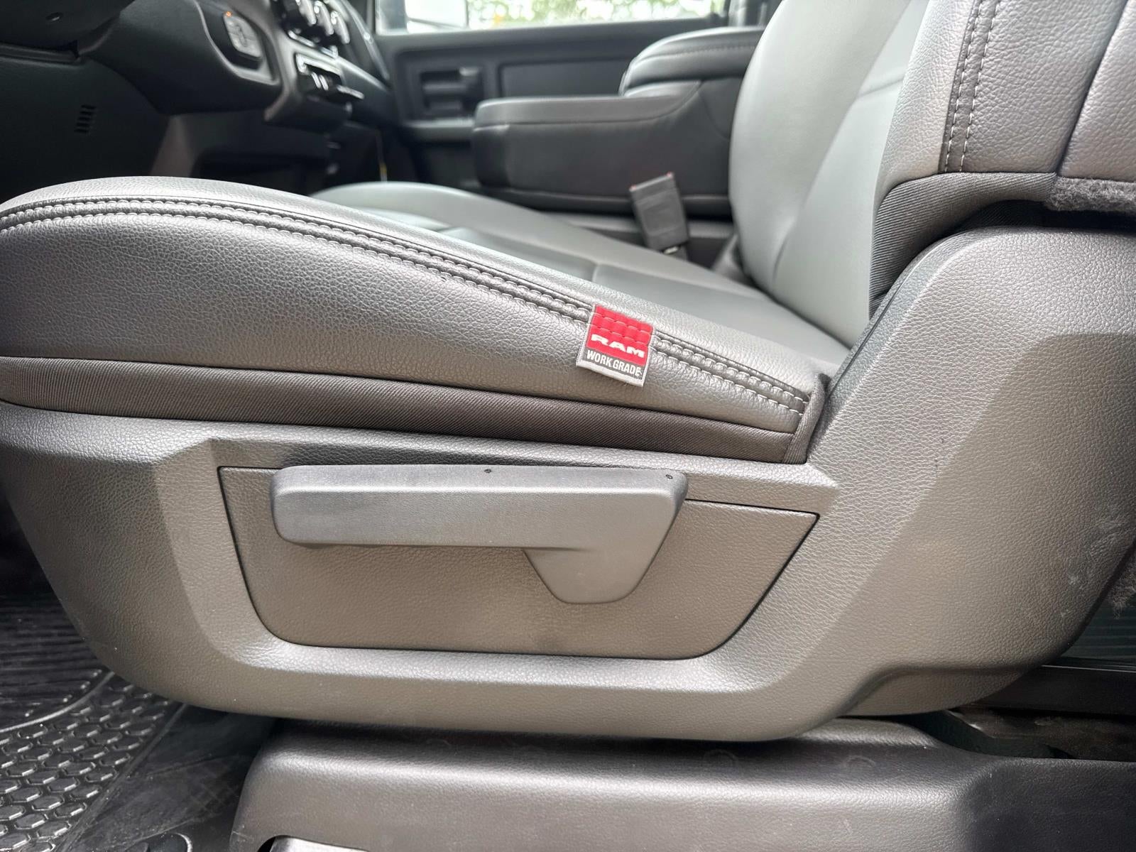 2025 RAM Ram 2500 RAM 2500 TRADESMAN CREW CAB 4X4 6'4' BOX